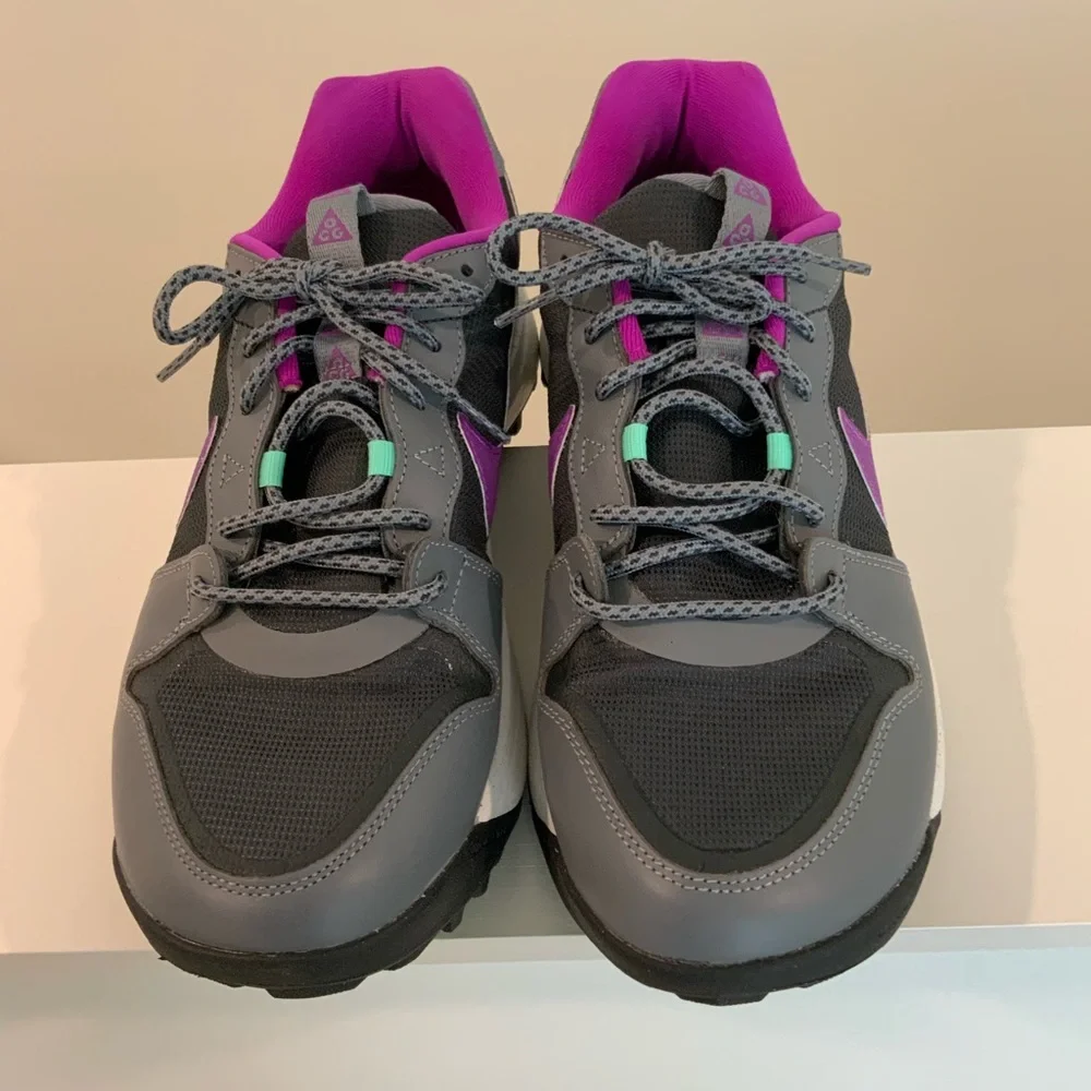 Nike ACG Gray and Purple Athletic Shoes - Picture 2 of 10